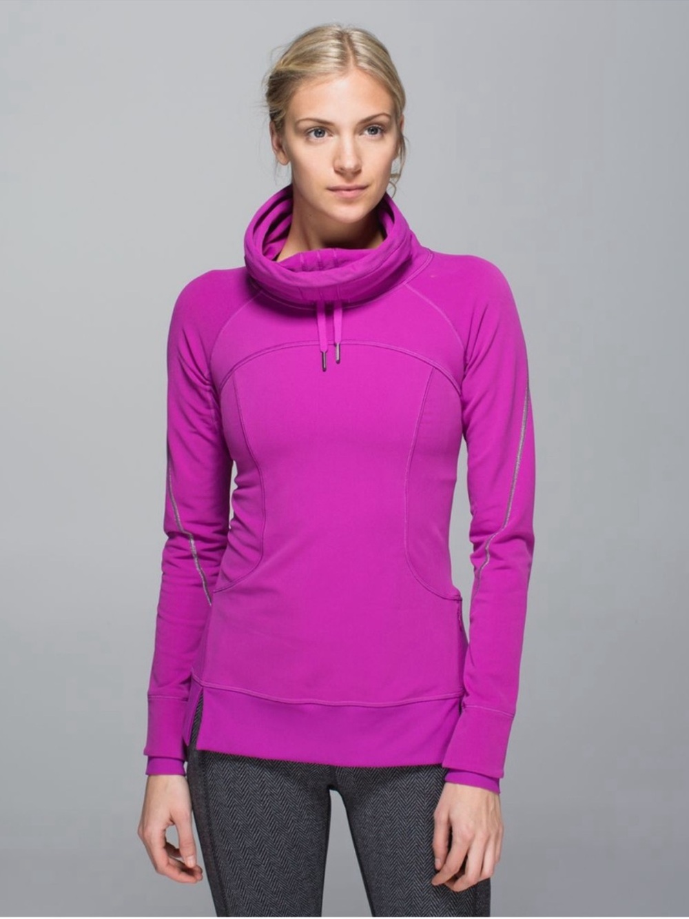 EUC Lululemon Ultraviolet Flurry Fighter Pullover Tech Fleece Magenta -Size 8